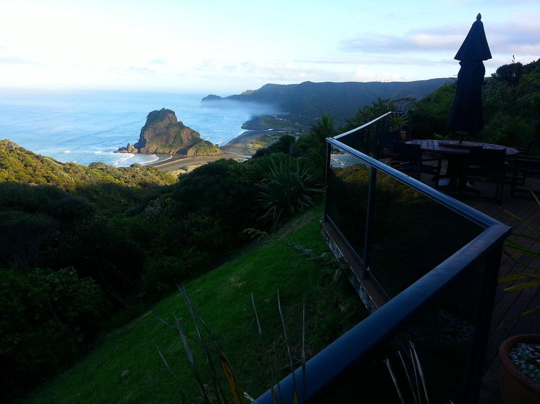 皮哈海滩酒店住宿-里昂岩住宿加早餐酒店