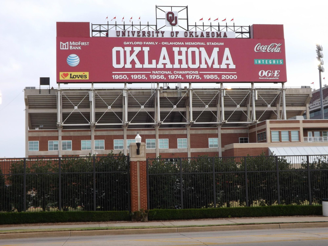 Oklahoma Memorial Stadium-诺曼必去景点
