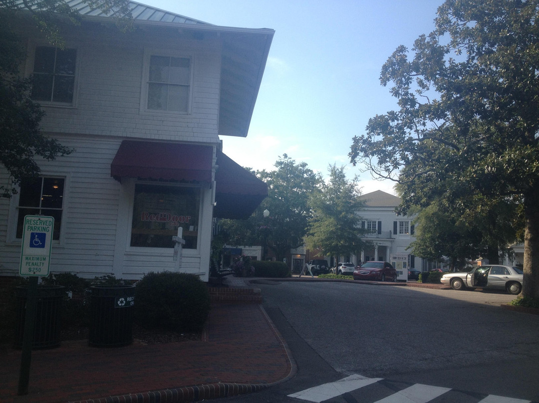 Village Shops at Pinehurst景点图片
