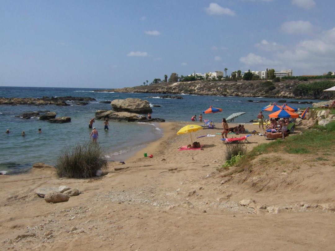 Vardas Beach景点图片