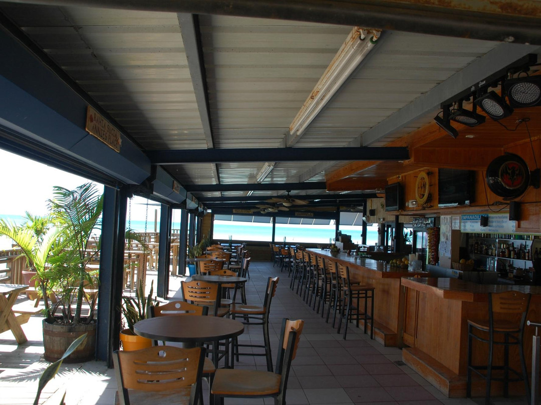 El Combate餐馆和美食-Annie's Place