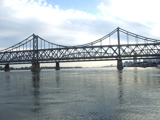 鸭绿江大桥-丹东市必去景点