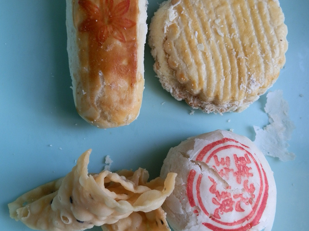 Guixiang Village Food Store