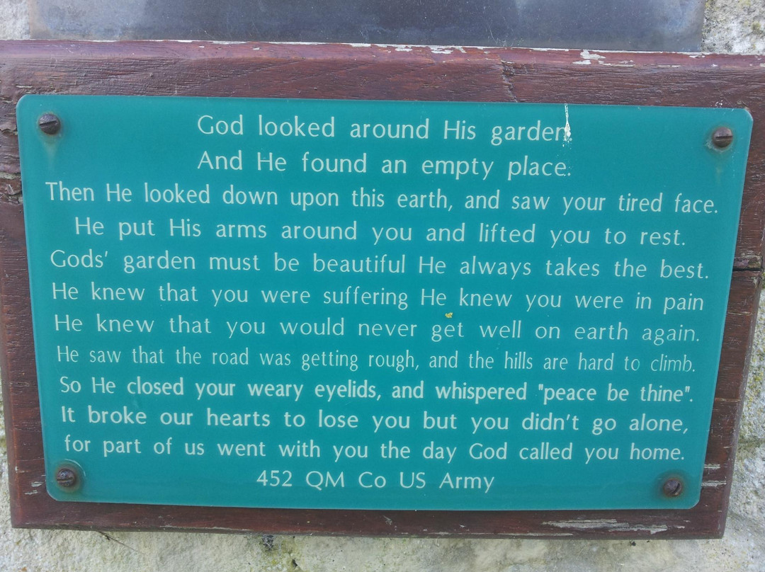 Royal British Legion Remembrance Garden-皇家伍顿巴西特必去景点