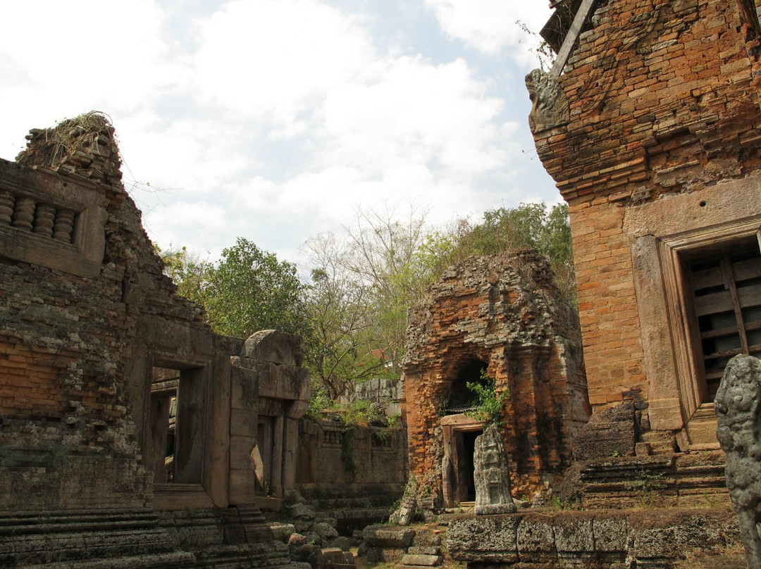 Phnom Chisor-Rovieng必去景点