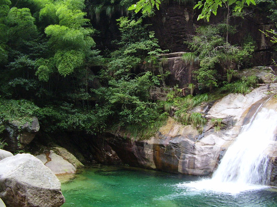 天外来客山庄主图