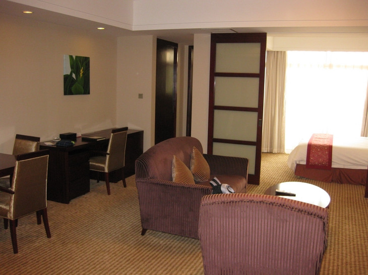 昆山格林菲尔华美达大酒店主图