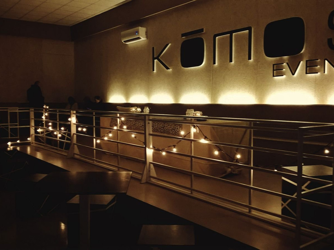 Komos