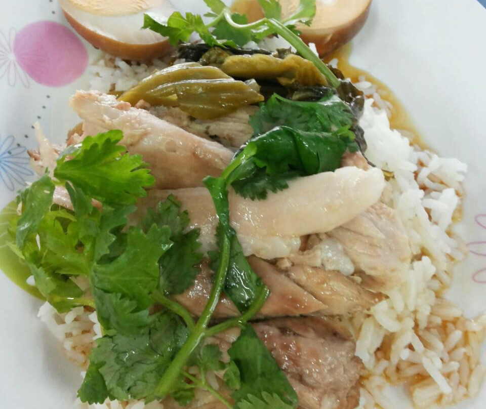 佛统餐馆和美食-Bangwa Khamu