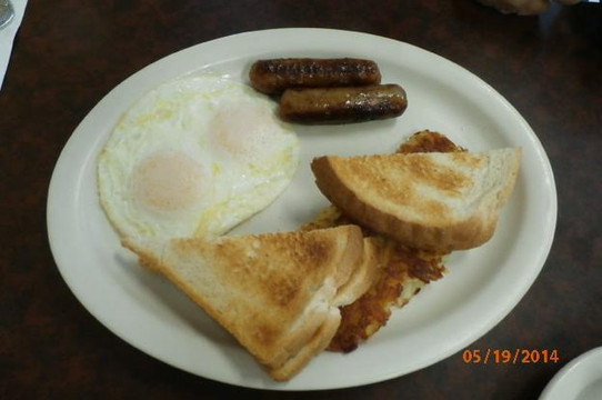 Emmy Lou's Diner/La Cocina de Doña Luz