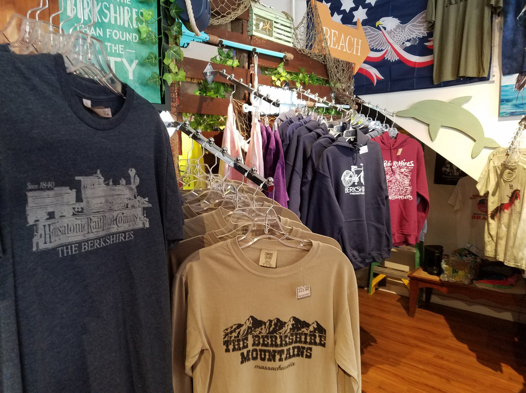 Twisted Orchard Company-利镇必去景点