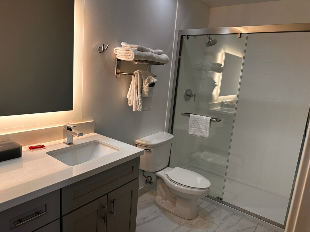 阿普兰套房酒店主图