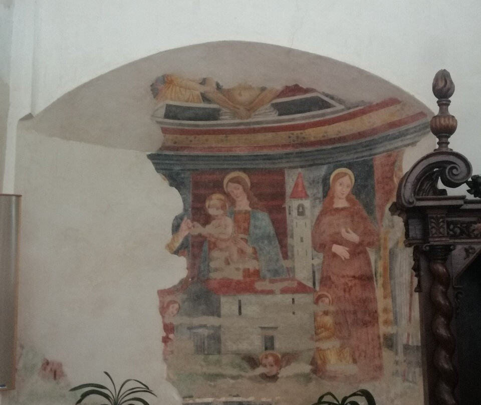 Santuario Beata Vergine del Carmine-Luino必去景点
