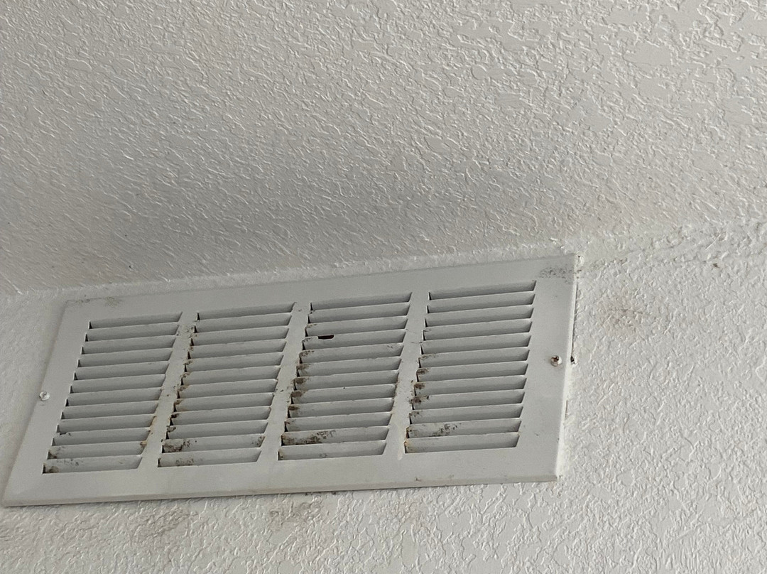 Sandalwood Beach Resort主图