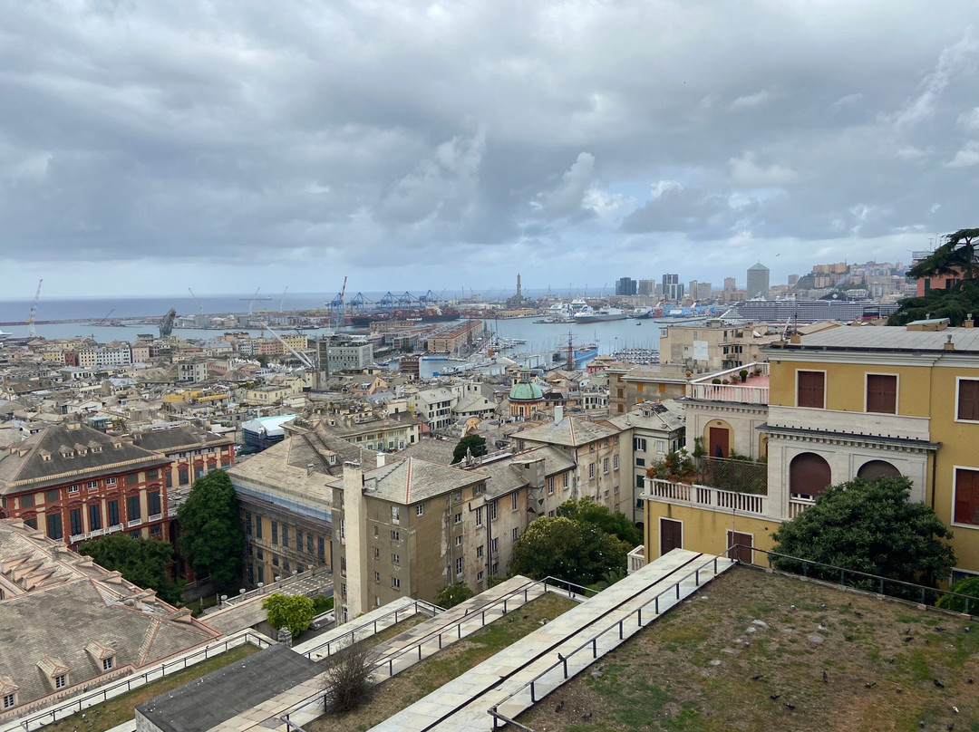 Ascensore Castello d'Albertis-Montegalletto景点图片