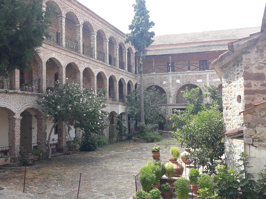 Moni Limonos-Kalloni必去景点