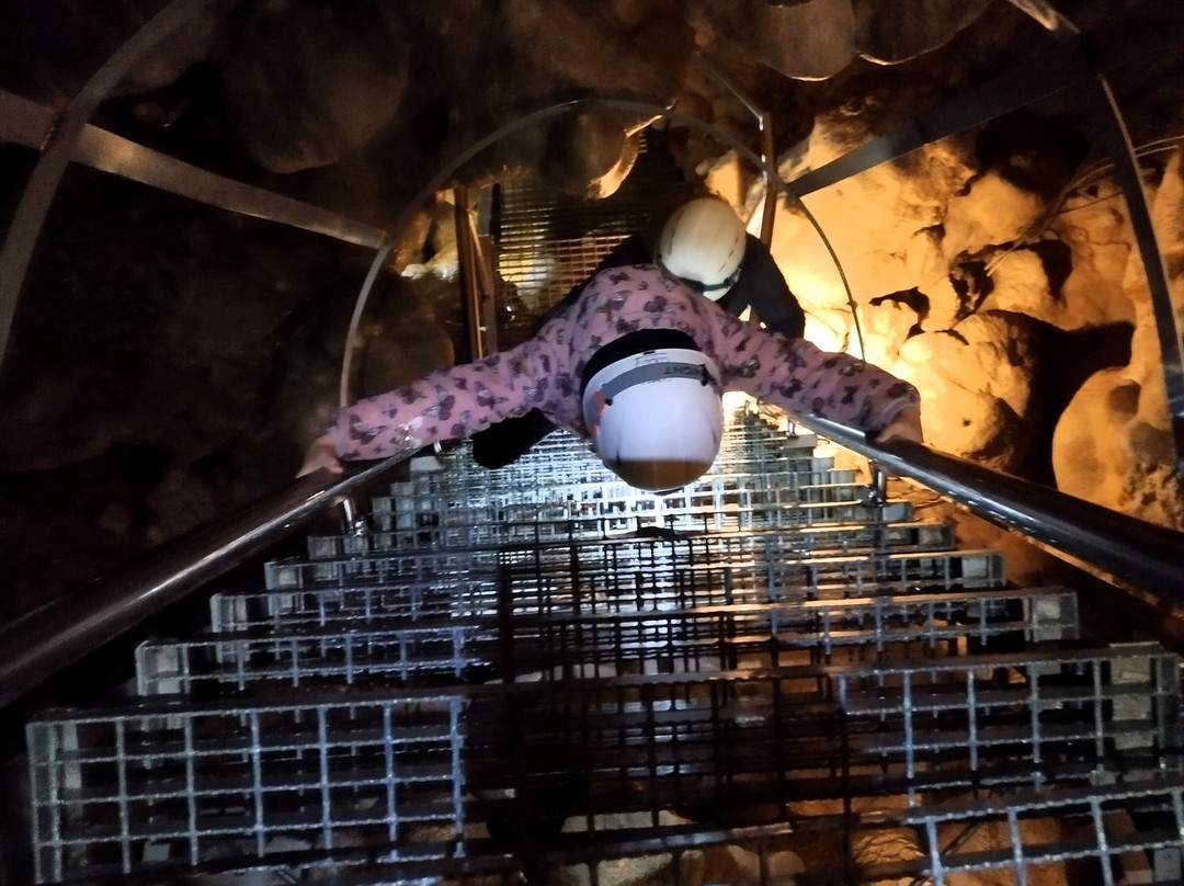 Grotta di Monte Cucco-Costacciaro必去景点