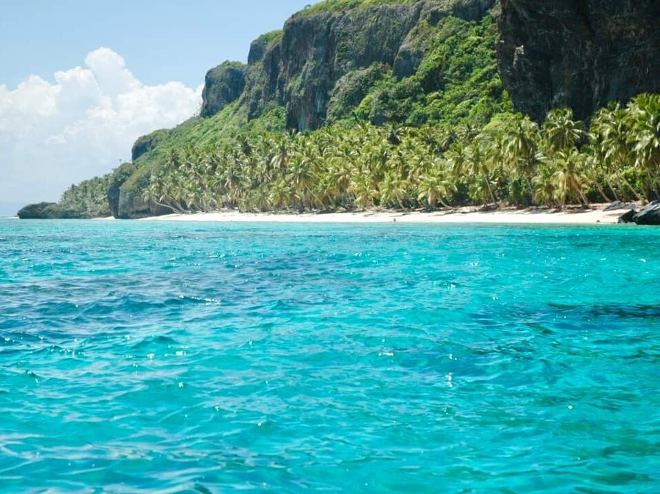 Playa Frontón-Las Galeras必去景点