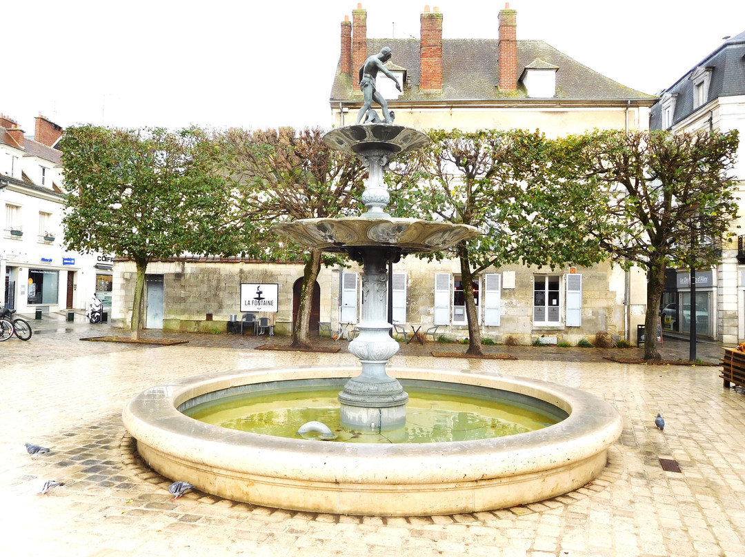 Fontaine-贡比涅必去景点