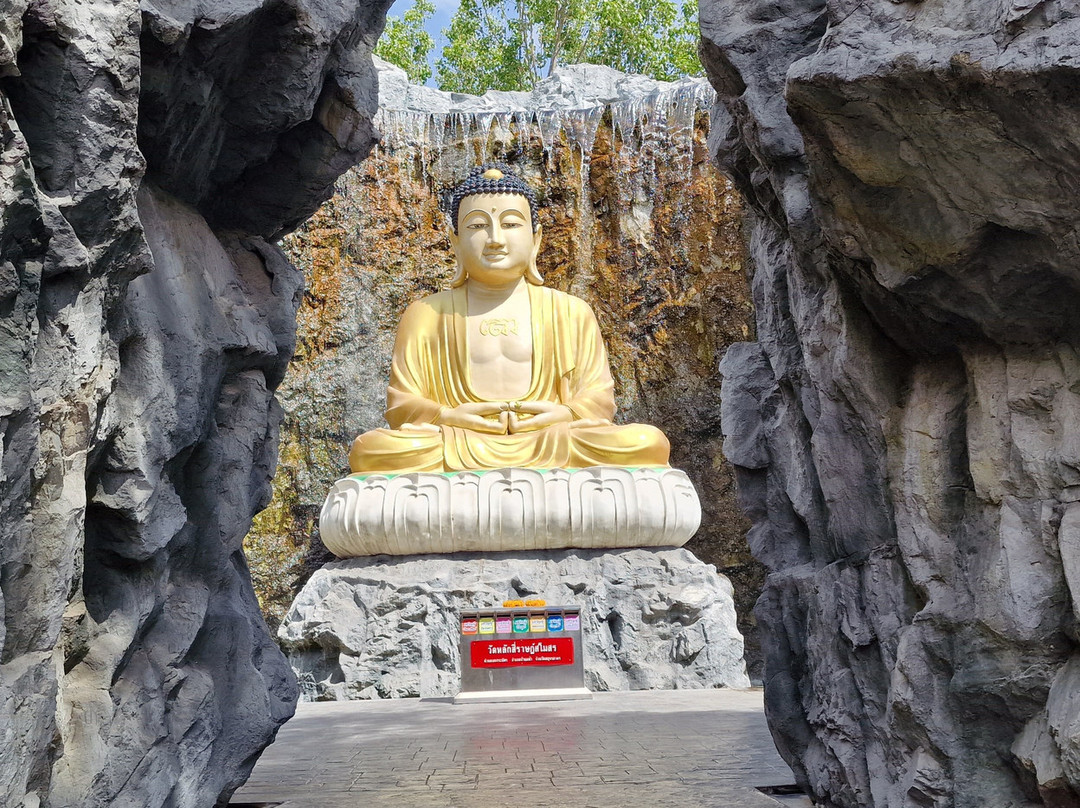 Wat Lak Si Rat Samoson-万标必去景点