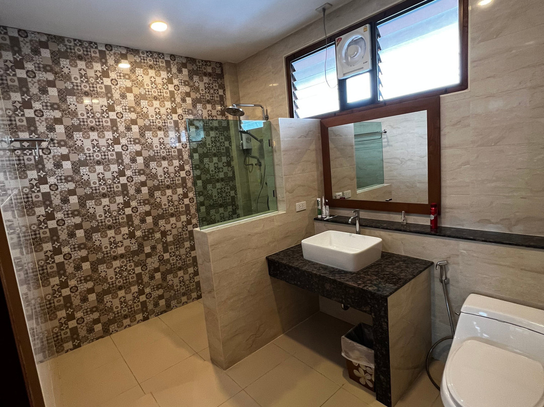Huen Him Kong Hotel Phrae