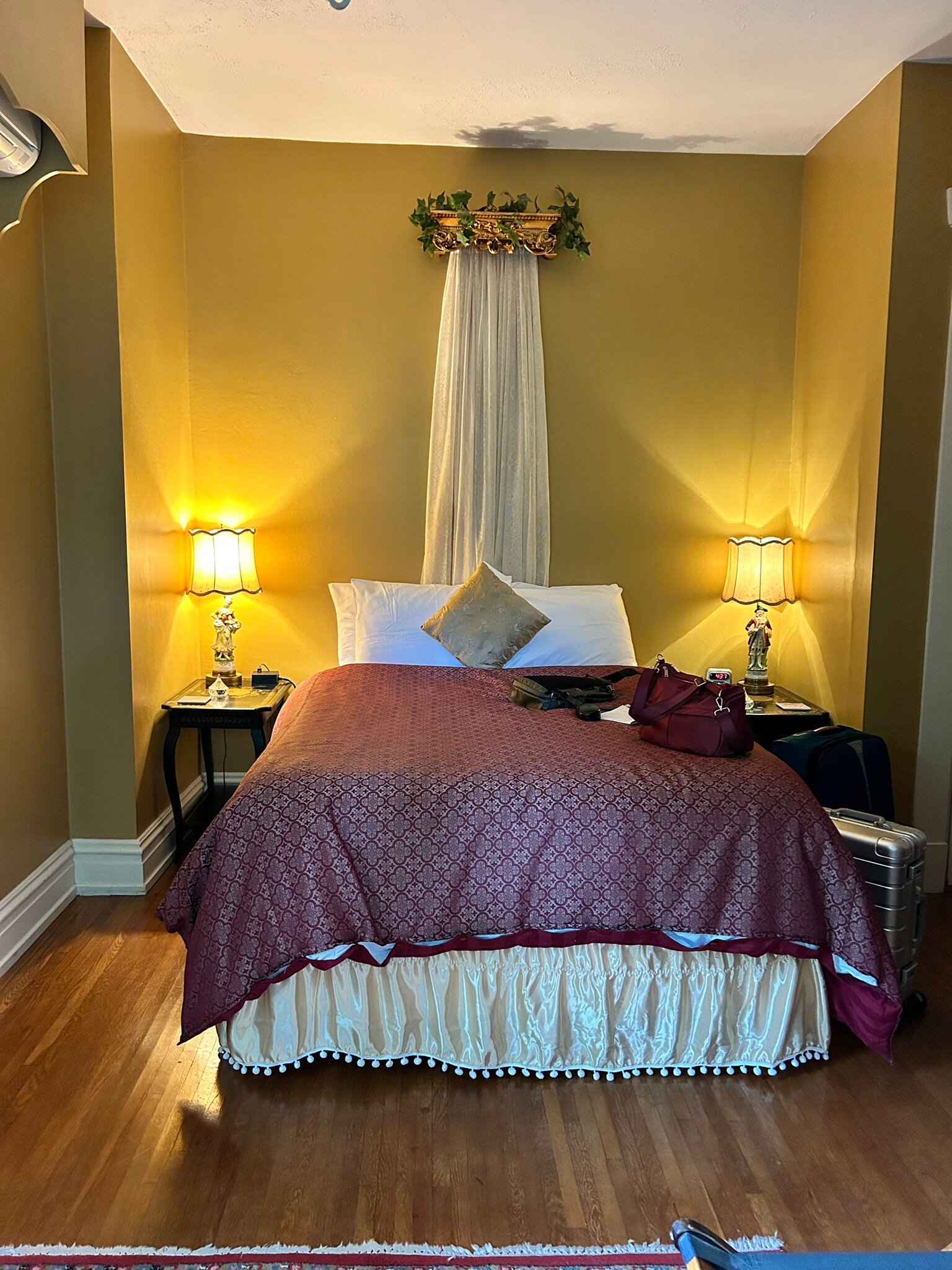 The Hollinger House Bed & Breakfast-官方
