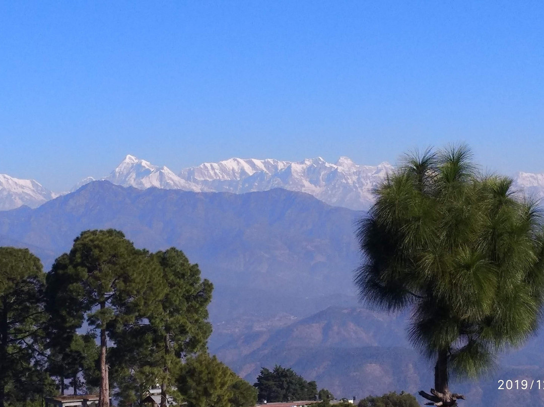 Xomotel Ranikhet Heights主图