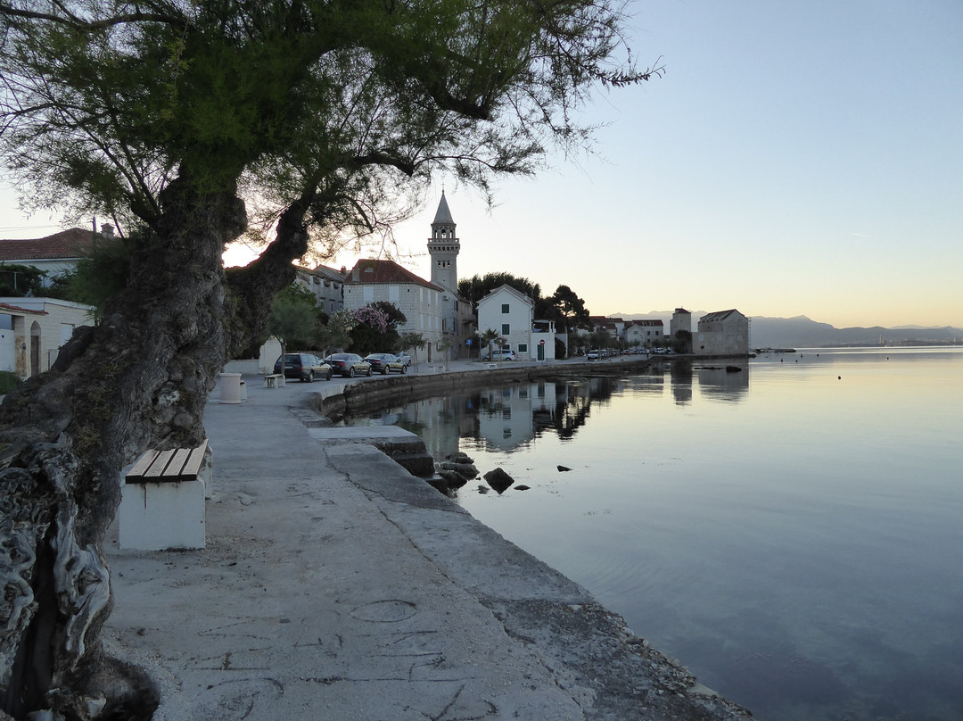 Lungomare di Kaštel Stari-Kastel Stari必去景点