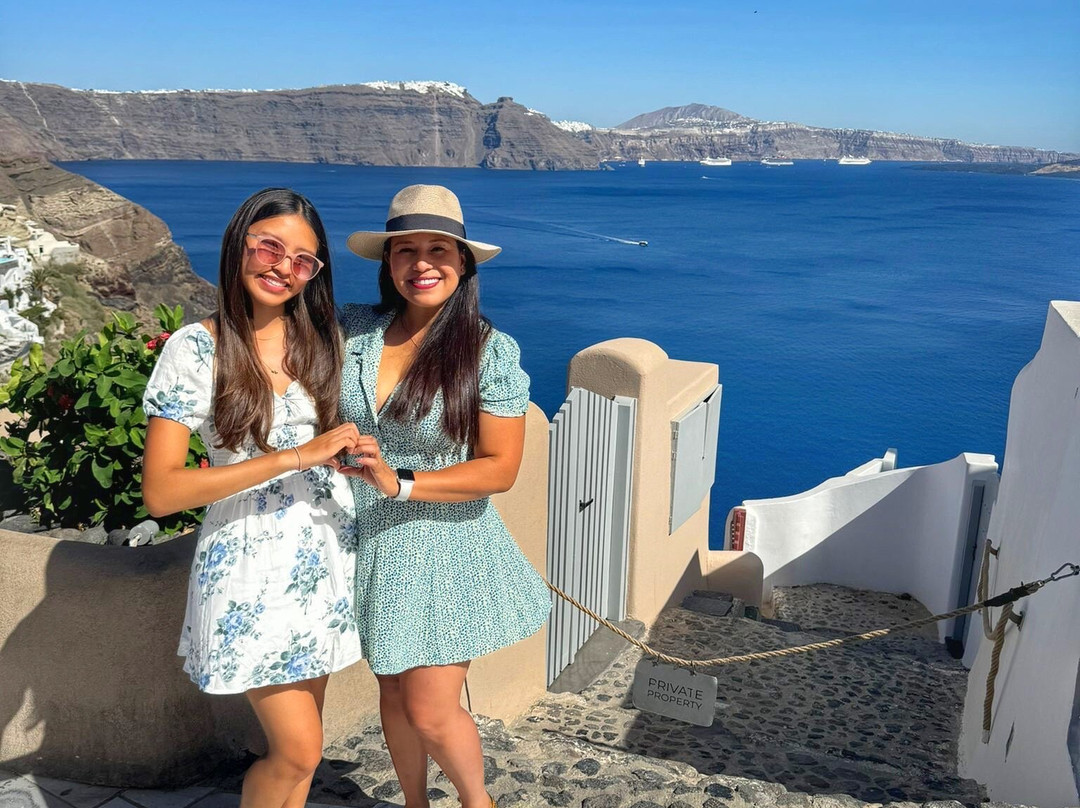 Santorini Tourism Center-圣托里尼必去景点