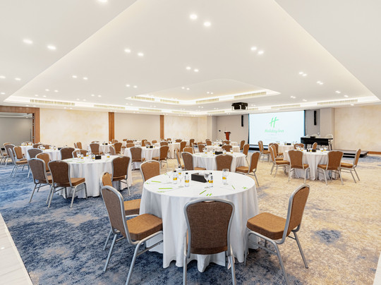 Holiday Inn Riyadh The Business District By IHG