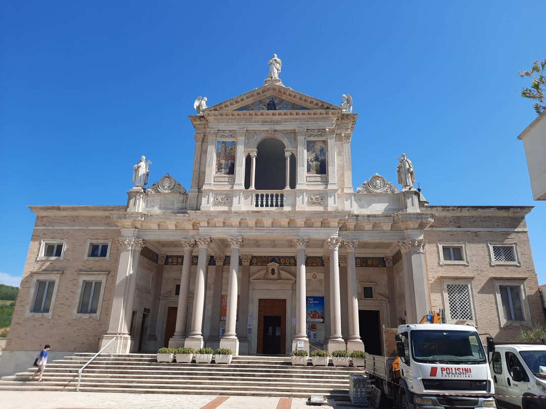 Santuario di San Gabriele dell'Addolarata景点图片