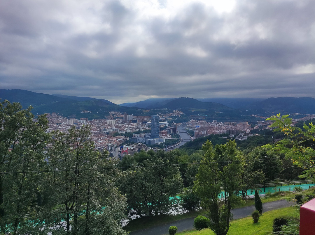 Mirador De Artxanda景点图片
