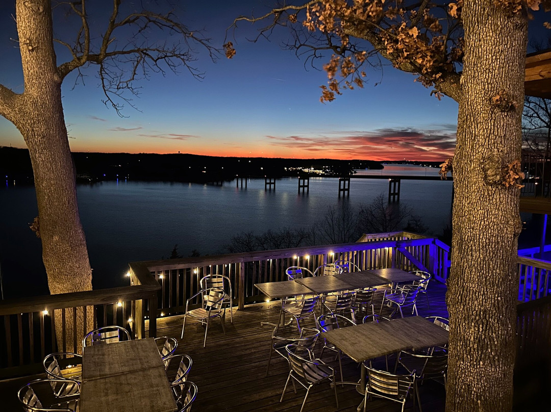 Shawnee Bluff Winery-Lake Ozark必去景点