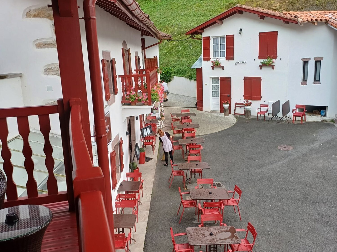 Hotel Restaurant Erreguina主图