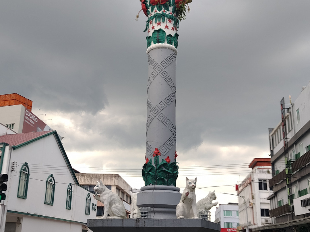 Cat Monument-古晋必去景点