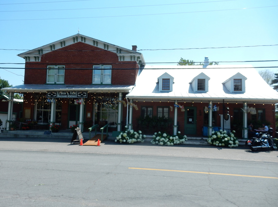 Magasin Général Le Brun-Saint-Edouard-de-Maskinonge必去景点