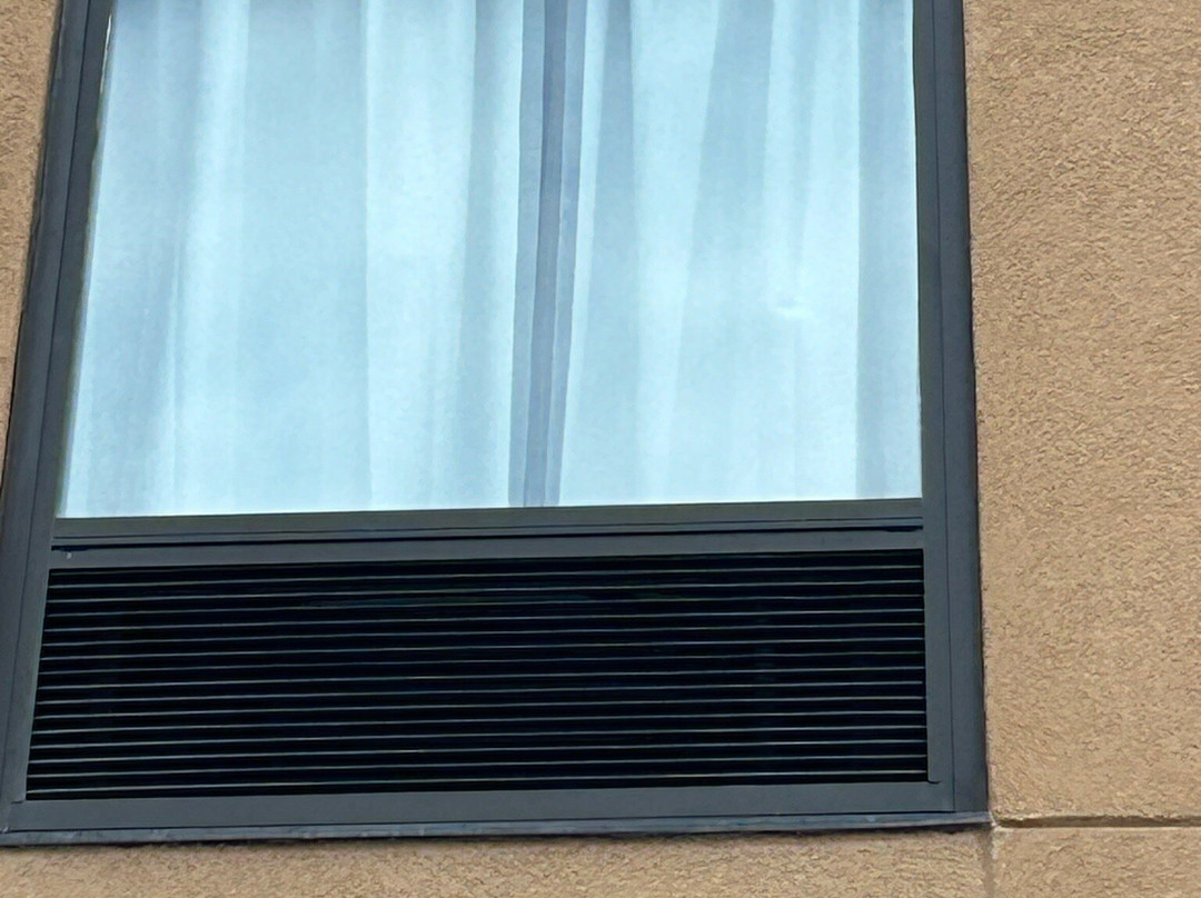 密西西比劳雷尔欢朋套房酒店主图