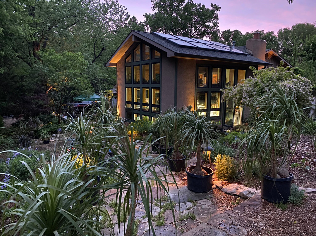 Kansas Plant Farm-劳伦斯必去景点