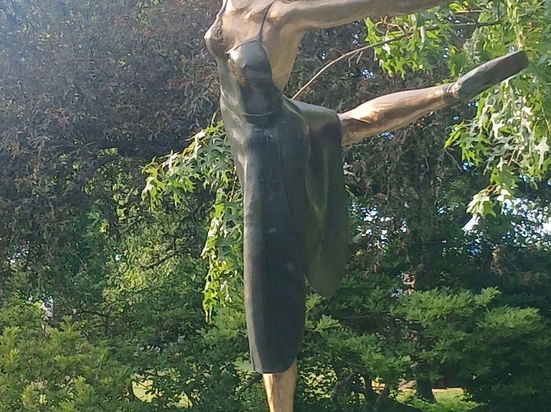 The Ballerina-科瓦利斯必去景点