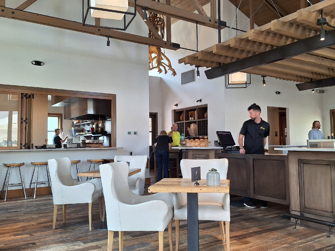 Irvine & Roberts Vineyards-阿什兰必去景点