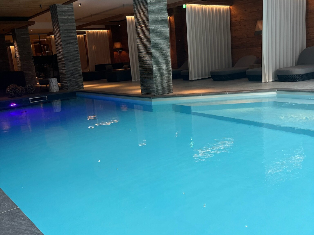 Hotel Piz Buin主图