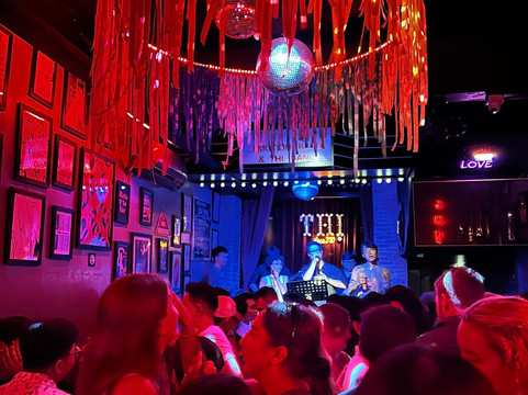 Thi酒吧-胡志明市必去景点