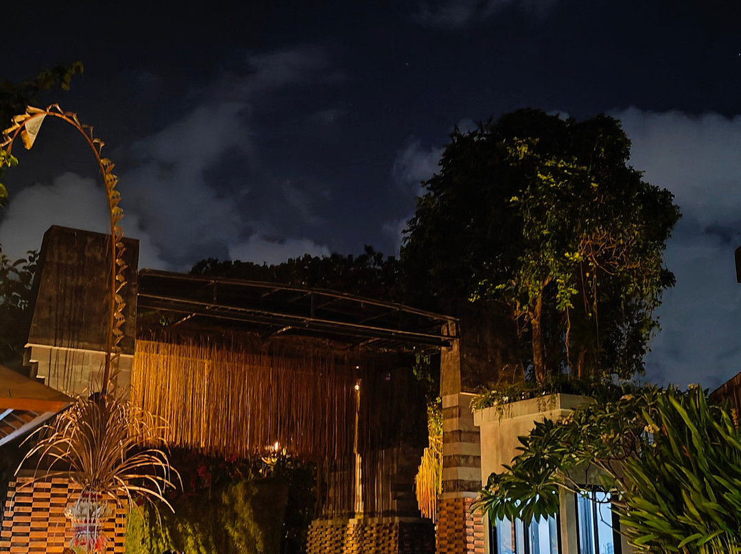 Kayumas Seminyak Resort主图