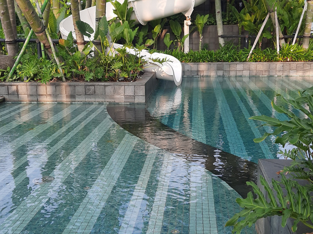 Padma Hotel Semarang主图