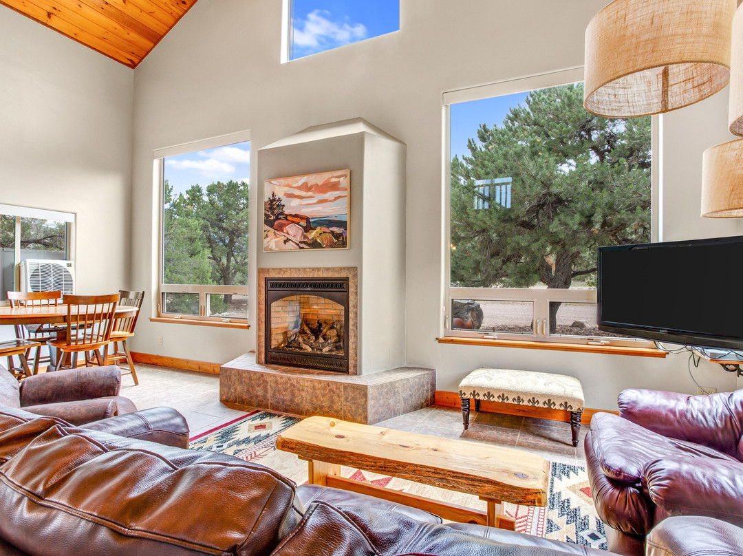 Blue Coyote Ranch主图