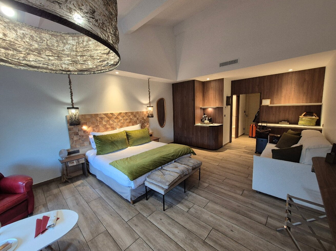 Auberge Du Vieux Puits主图