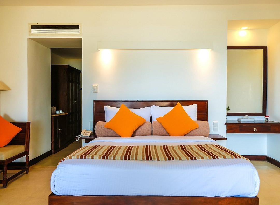 Grand Beach Hotel主图