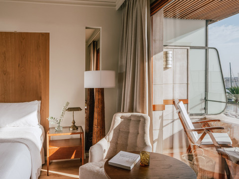 维多利亚盛美利亚酒店主图