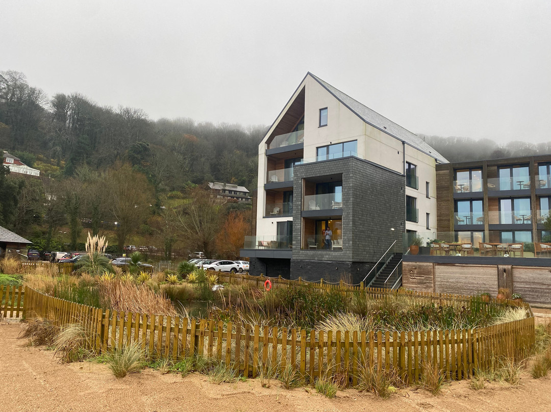 Harbour Beach Club Hotel & Spa主图