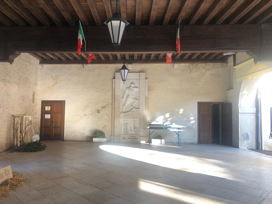 Il Fondego O Loggia .景点图片